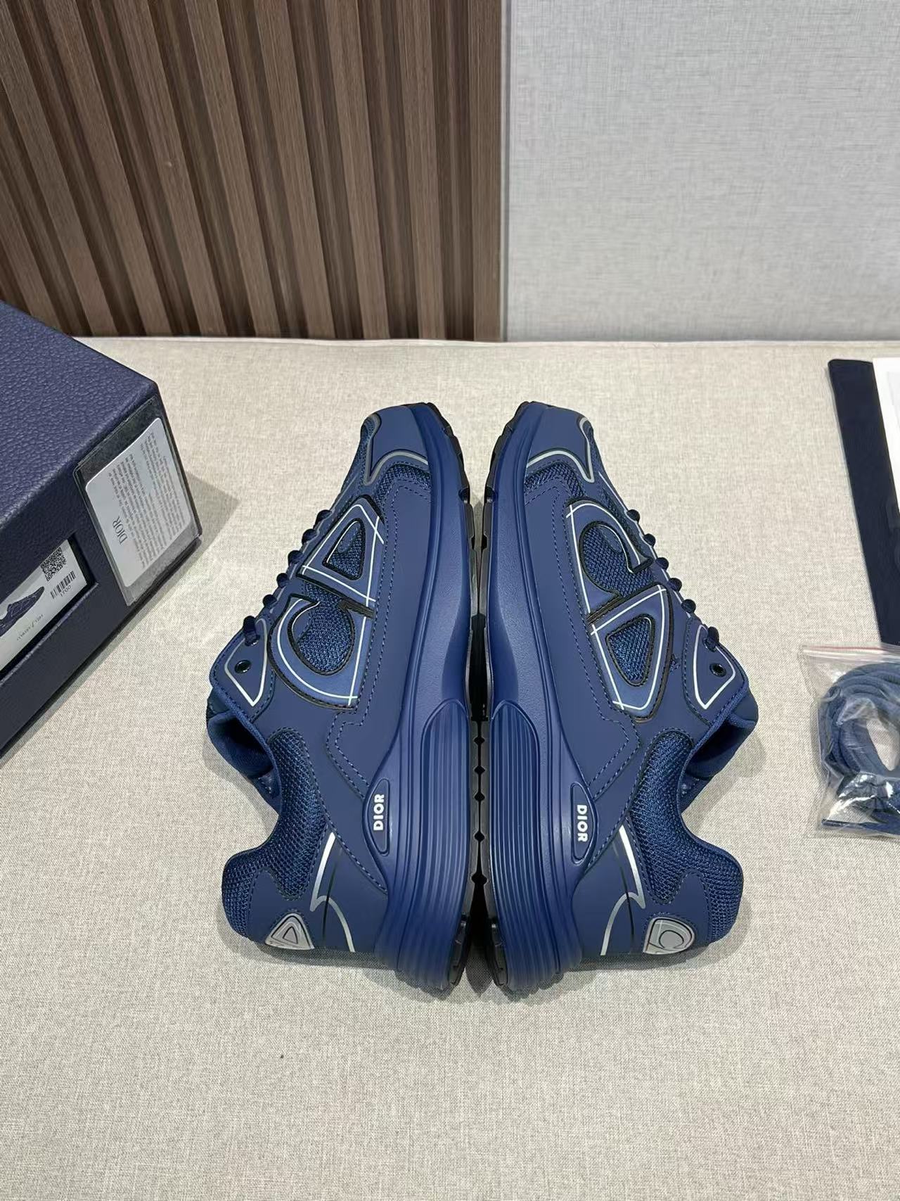 DIOR  B30 dark blue