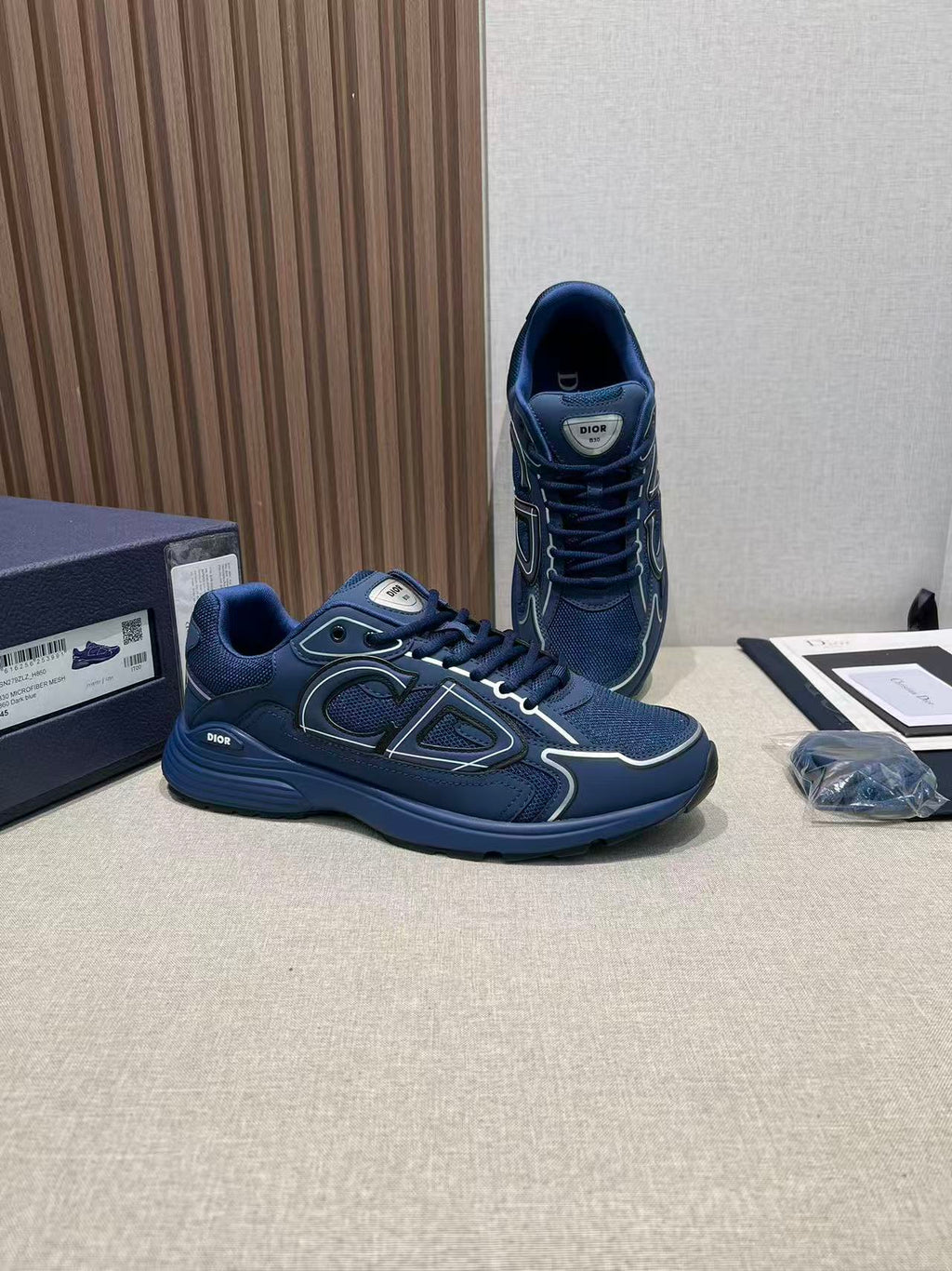 DIOR  B30 dark blue