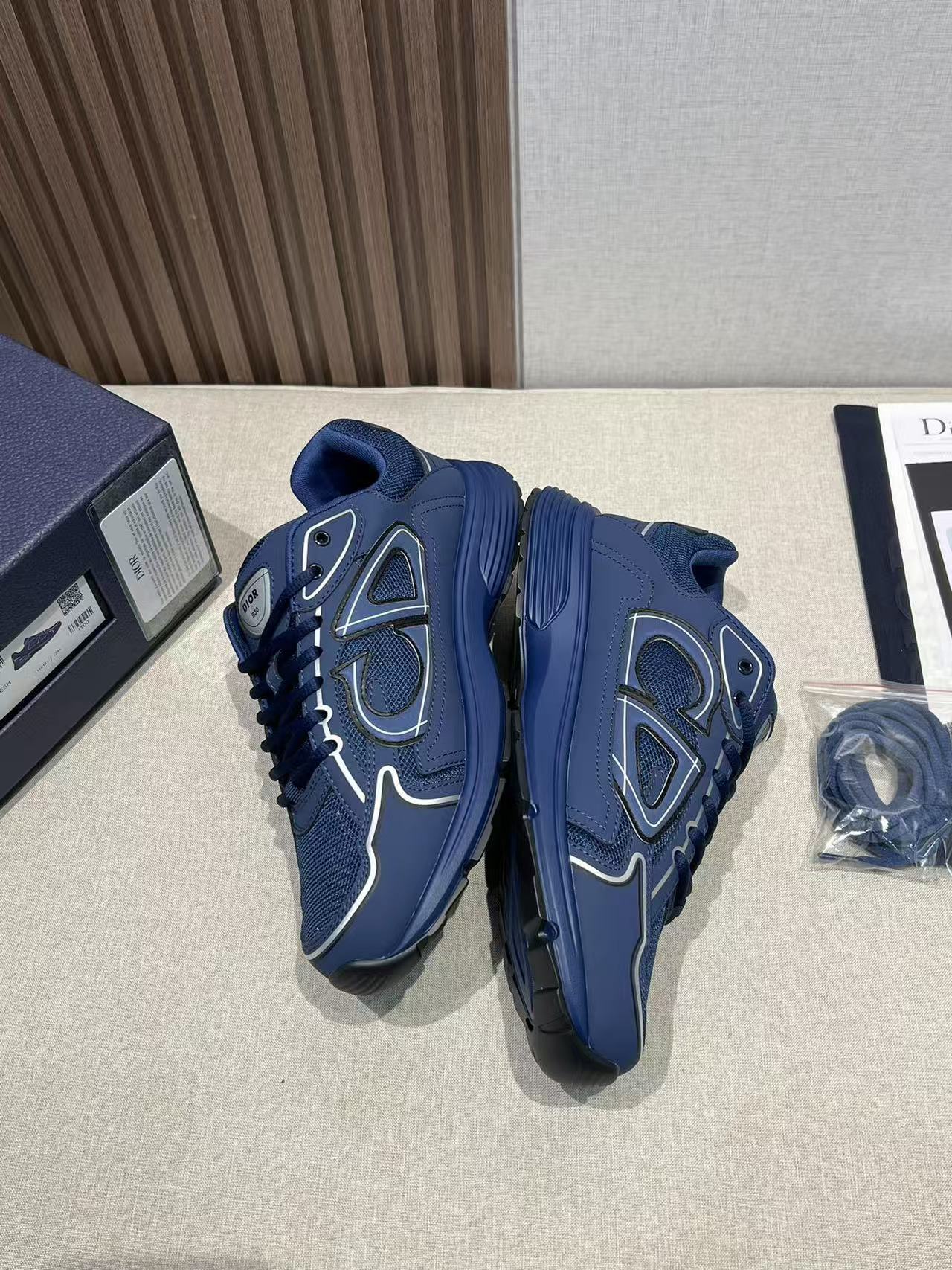 DIOR  B30 dark blue