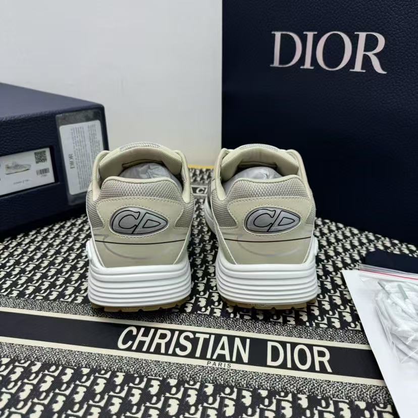 DIOR  B30  Light green (raw rubber sole)