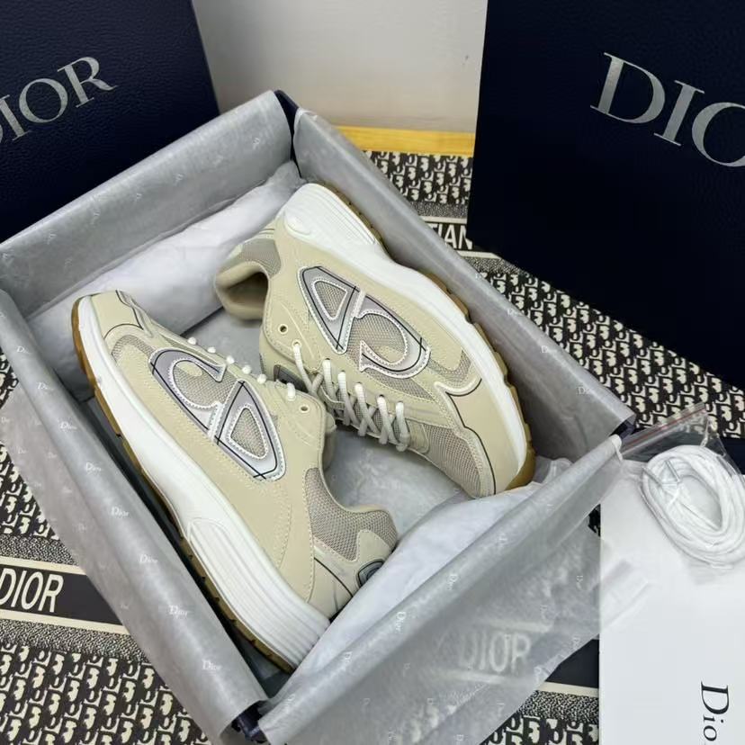 DIOR  B30  Light green (raw rubber sole)