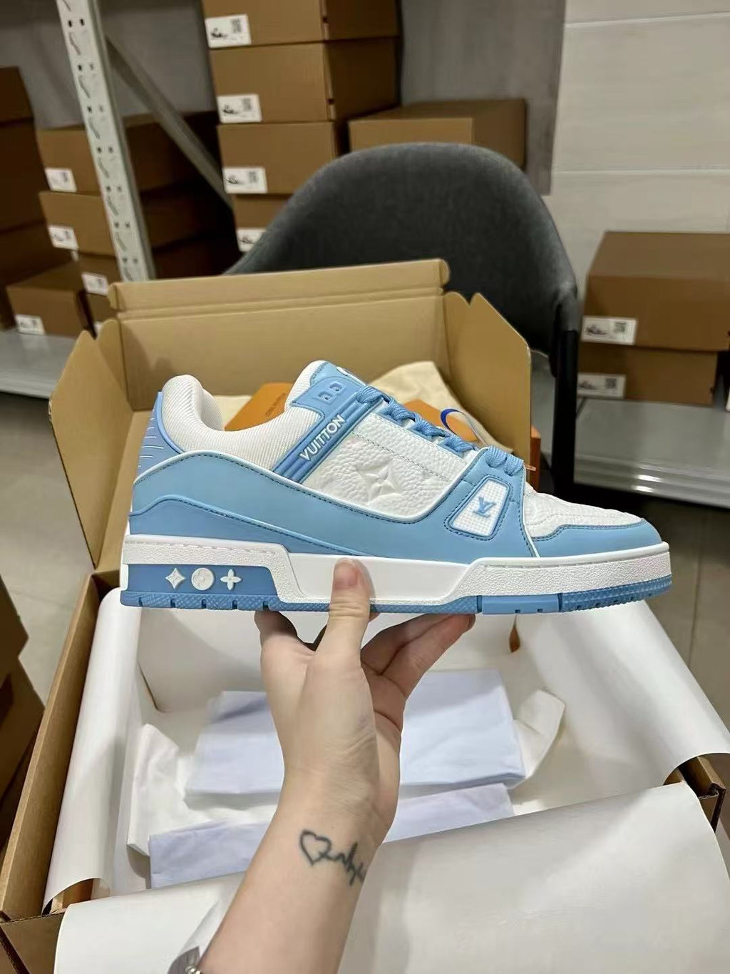 LV trainer white and blue