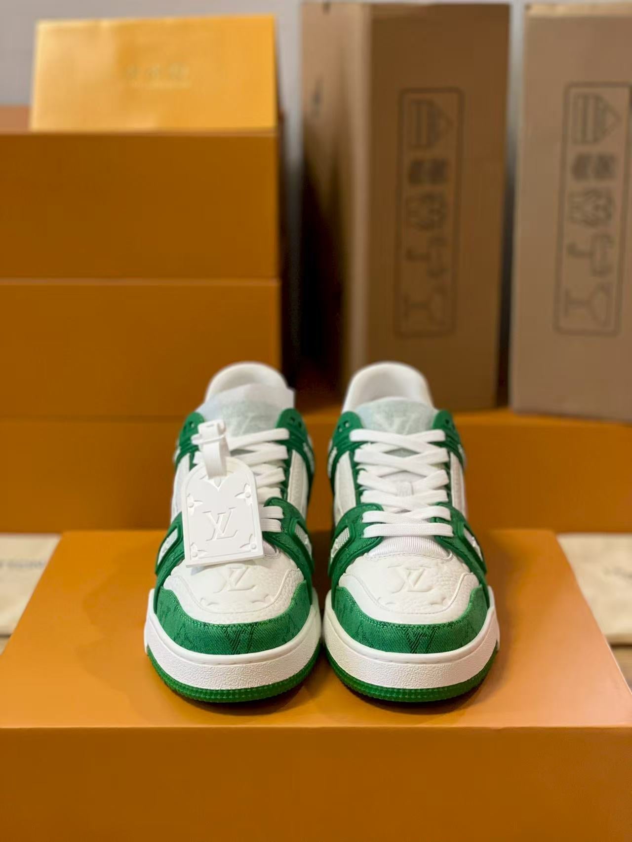 LV trainer Green Monogram Denim White