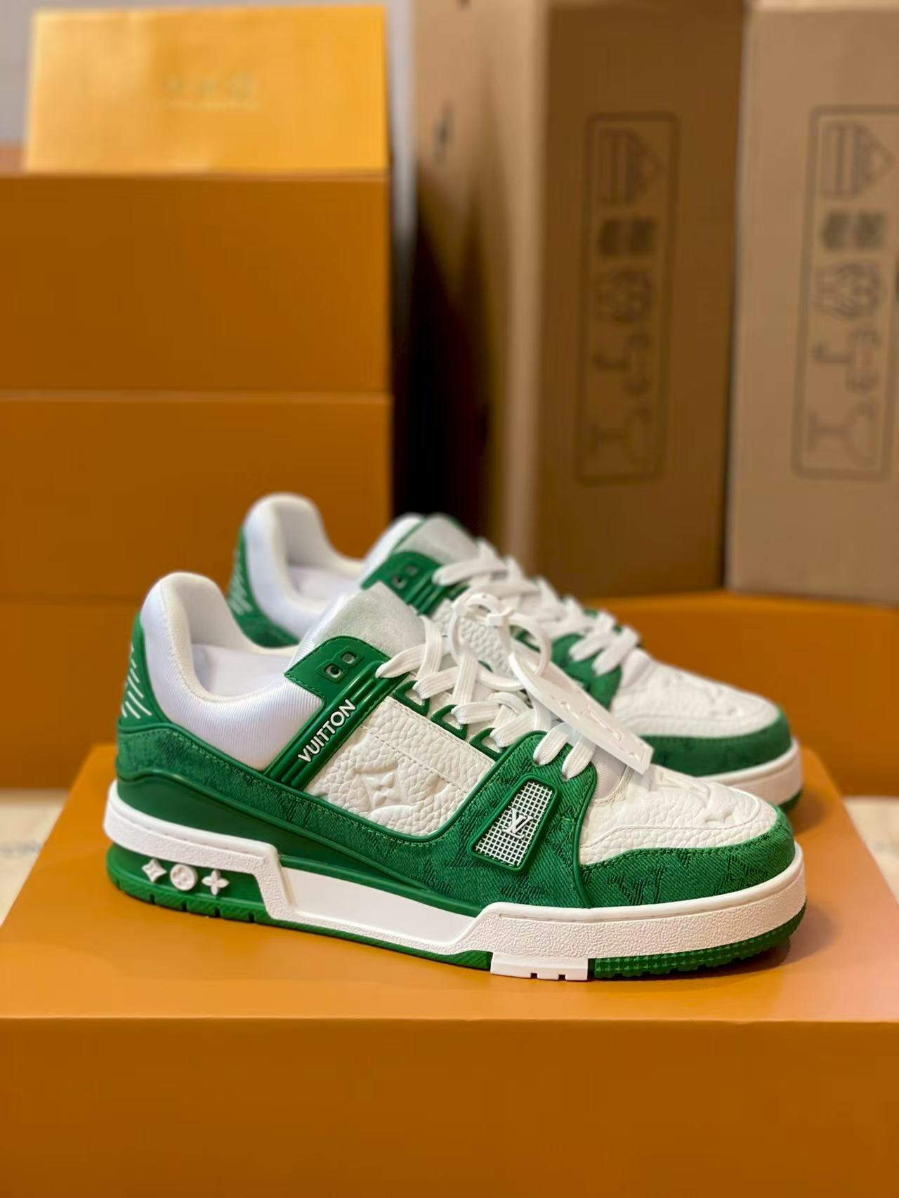 LV trainer Green Monogram Denim White