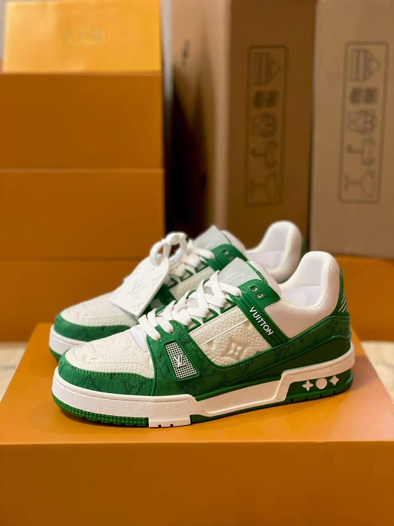 LV trainer Green Monogram Denim White