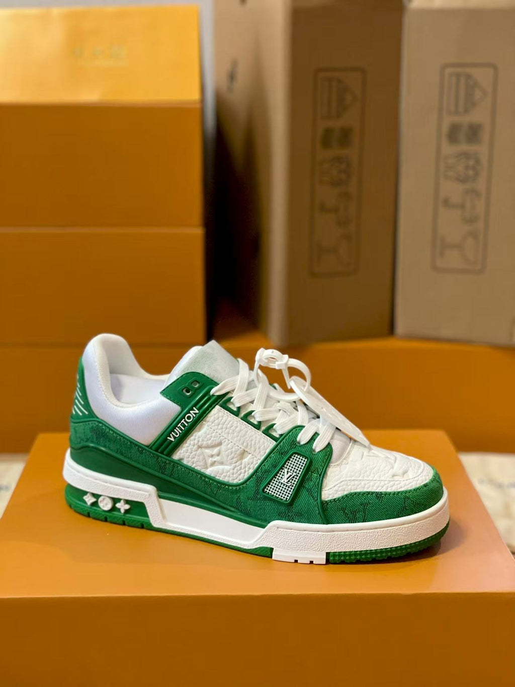 LV trainer Green Monogram Denim White