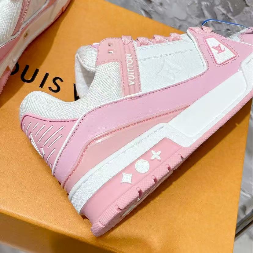 LV trainer pink and white