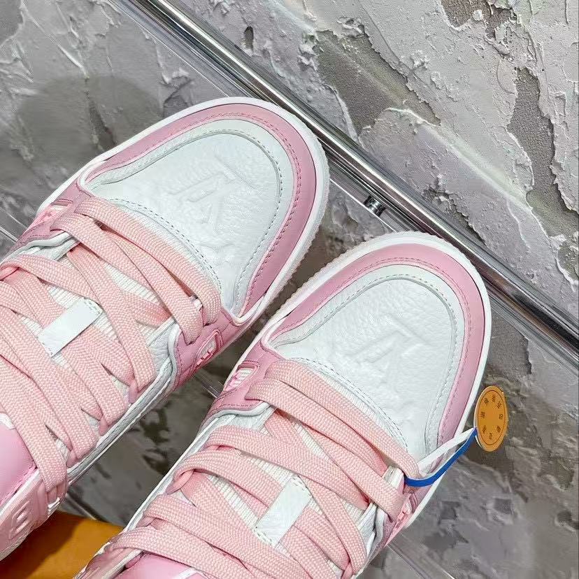 LV trainer pink and white