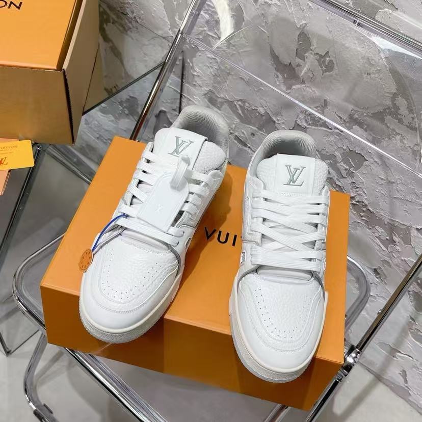 LV trainer white cement