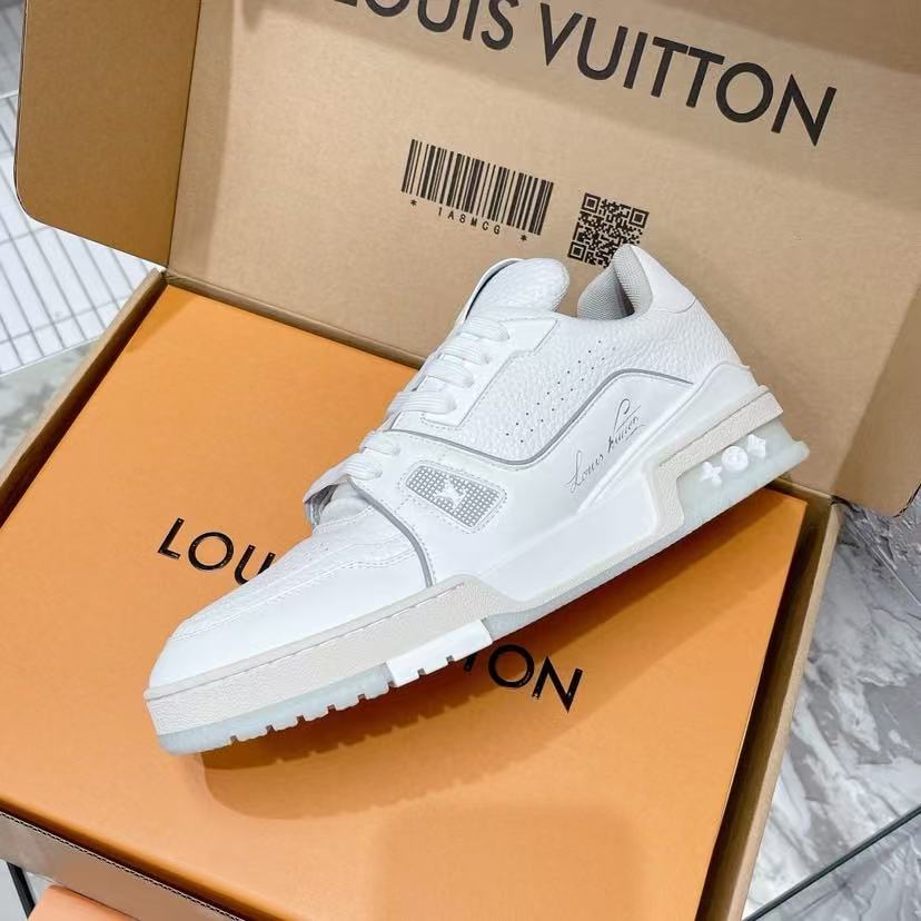 LV trainer white cement