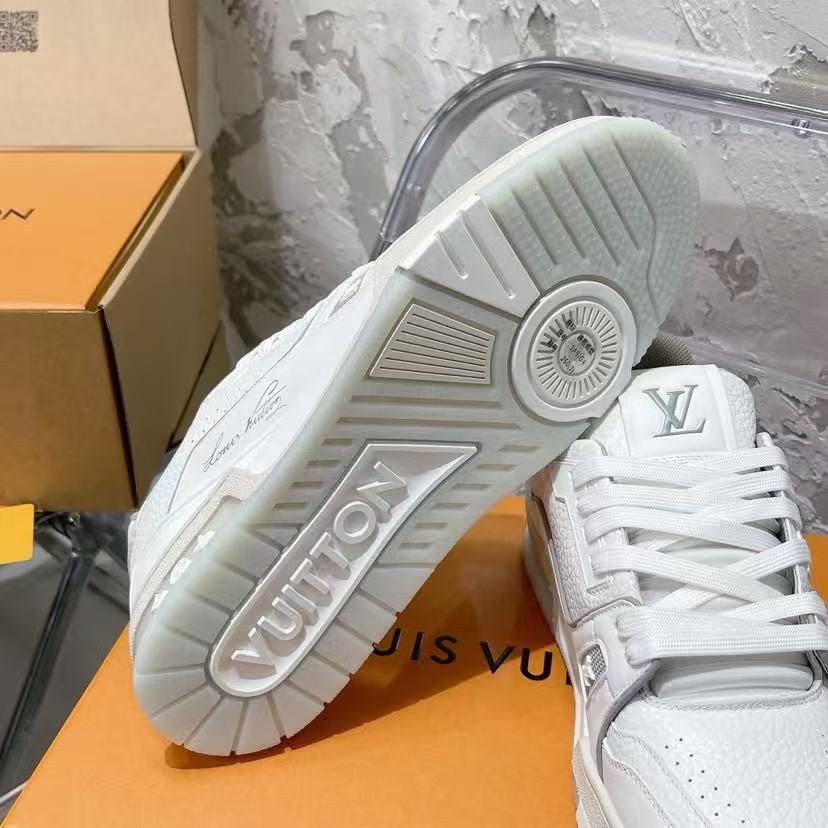 LV trainer white cement
