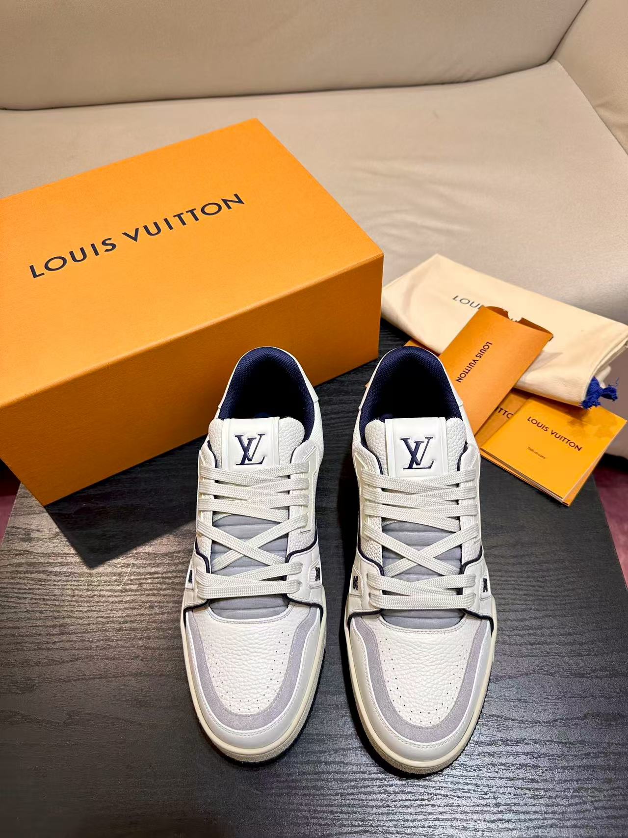 LV Trainer  'Marine'