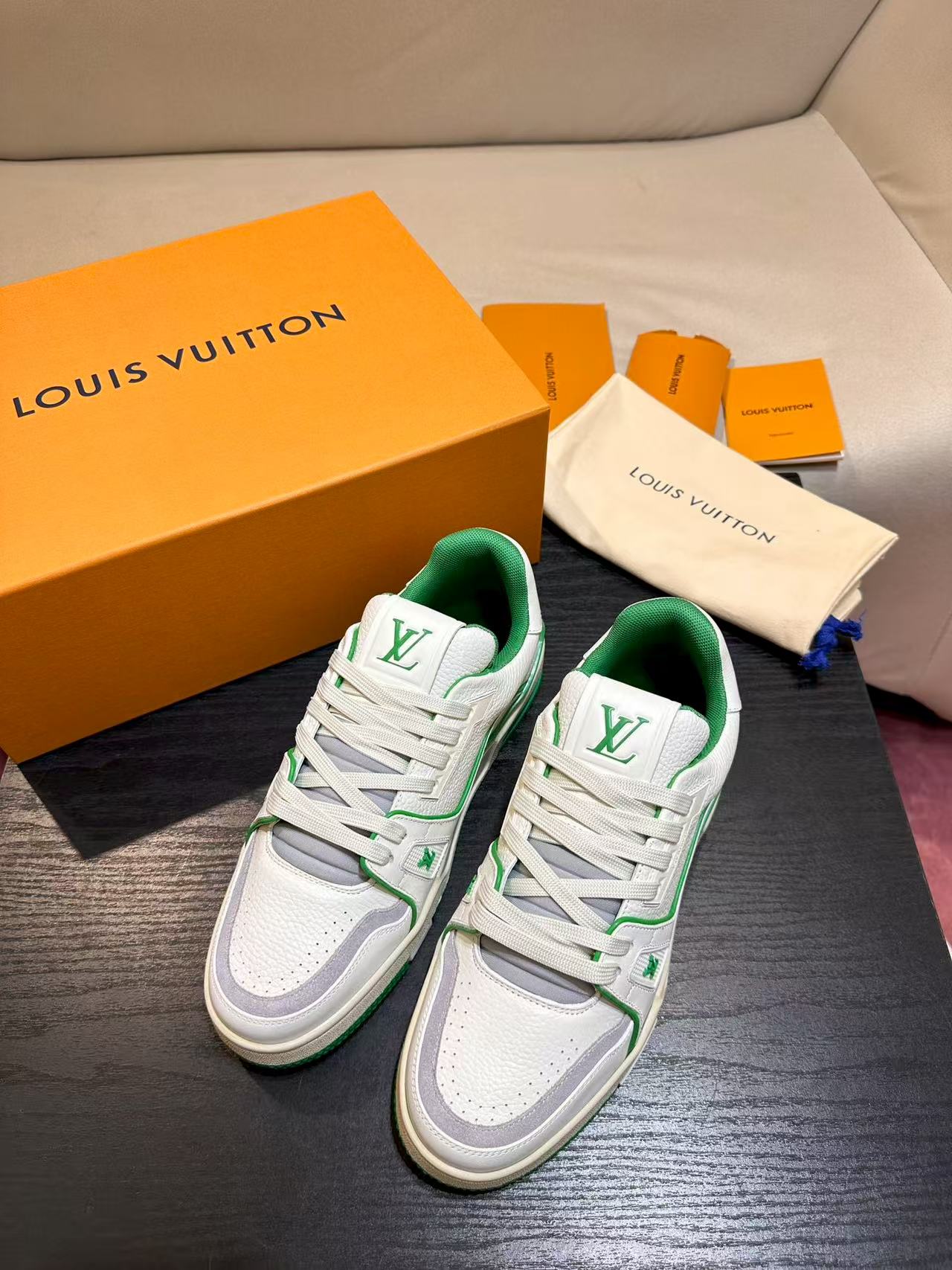LV trainer #54 Signature White Green