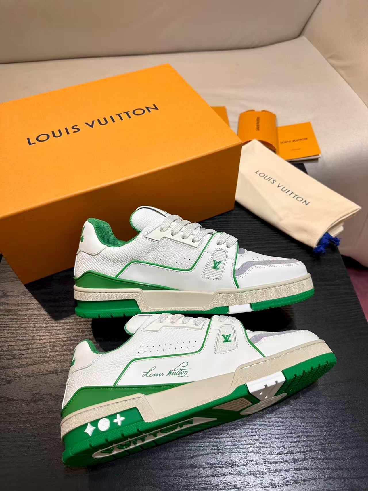 LV trainer #54 Signature White Green