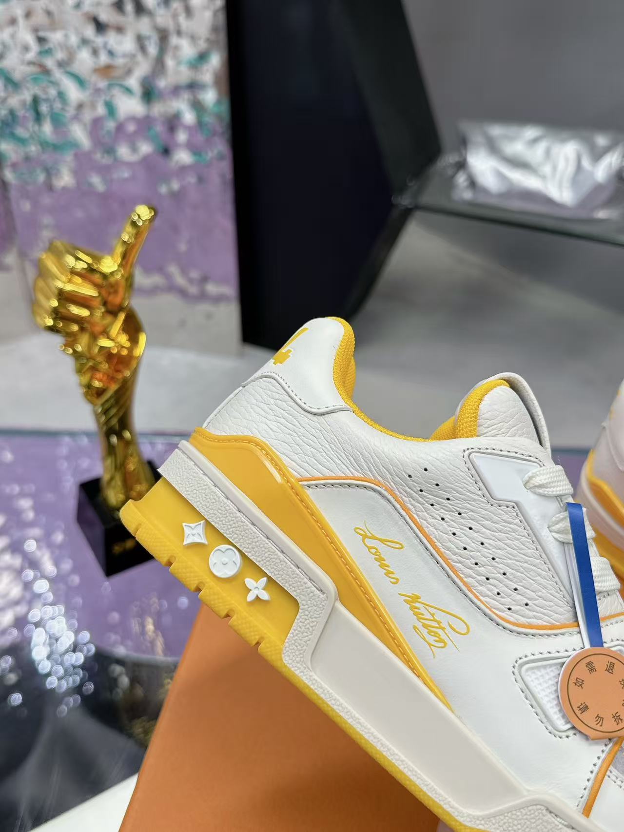 LV trainer #54 Signature  yellow and white