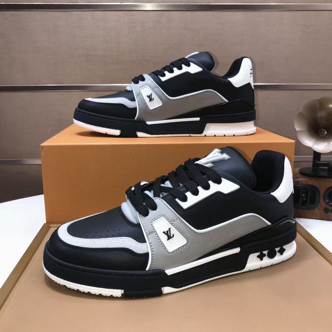 LV trainer #54 Signature black