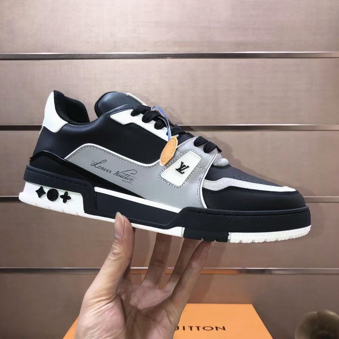 LV trainer #54 Signature black