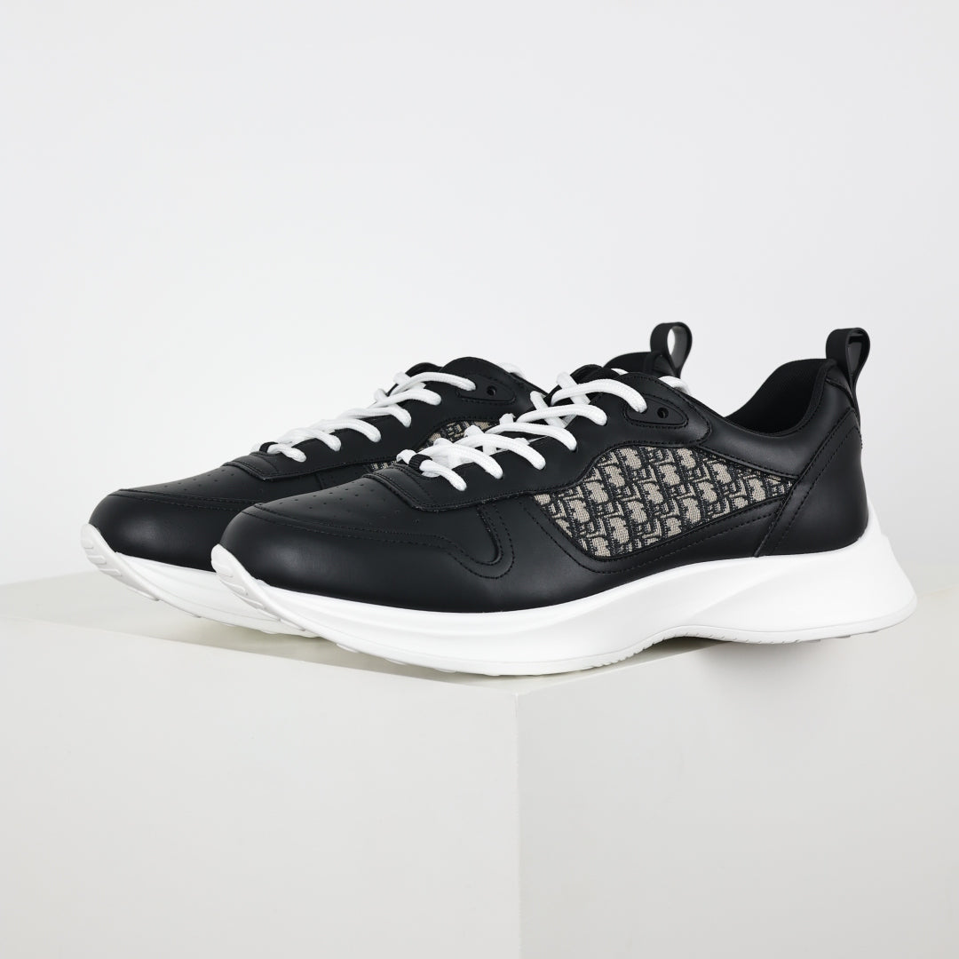 DIOR B25  Blcak and White
