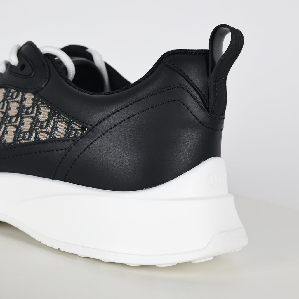 DIOR B25  Blcak and White