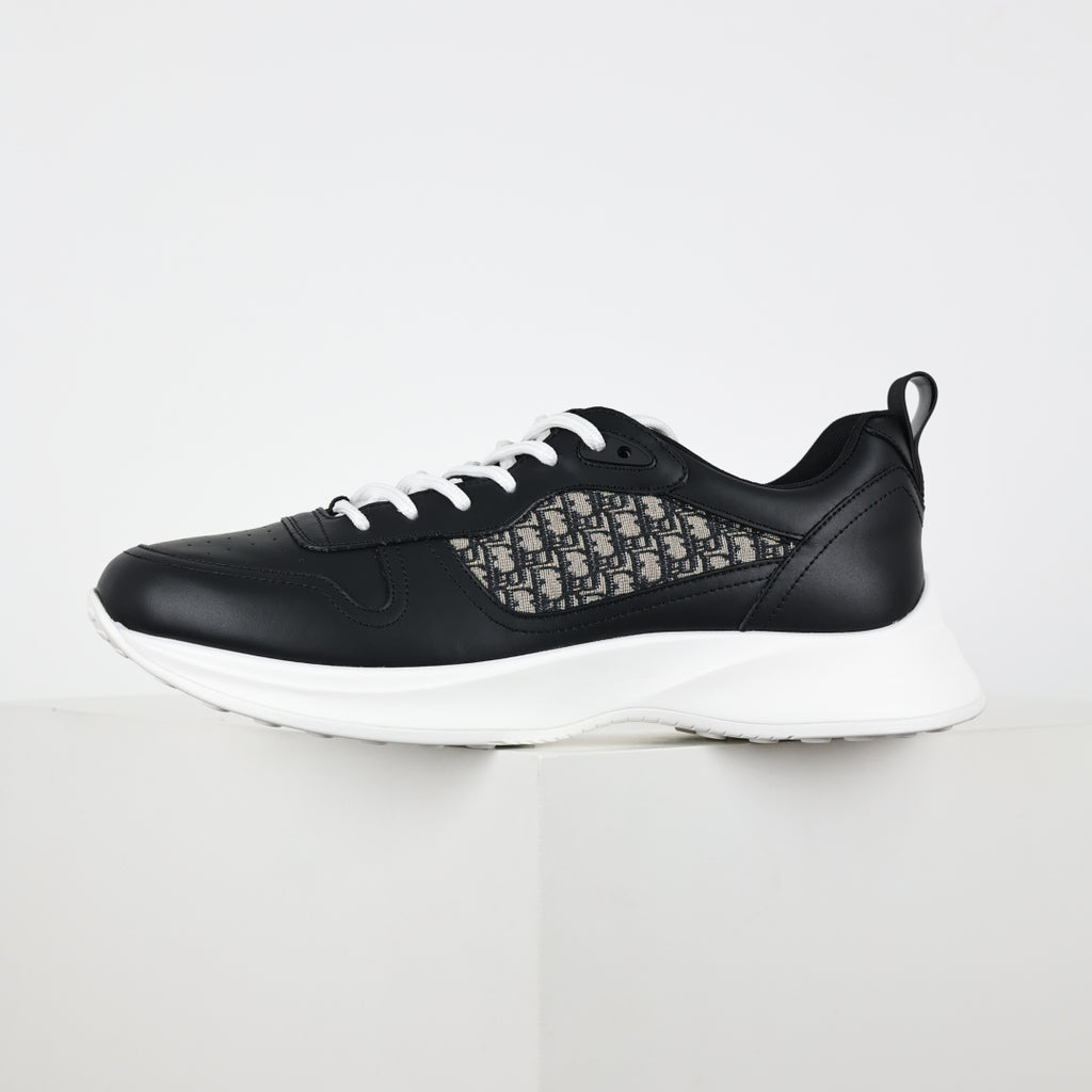 DIOR B25  Blcak and White