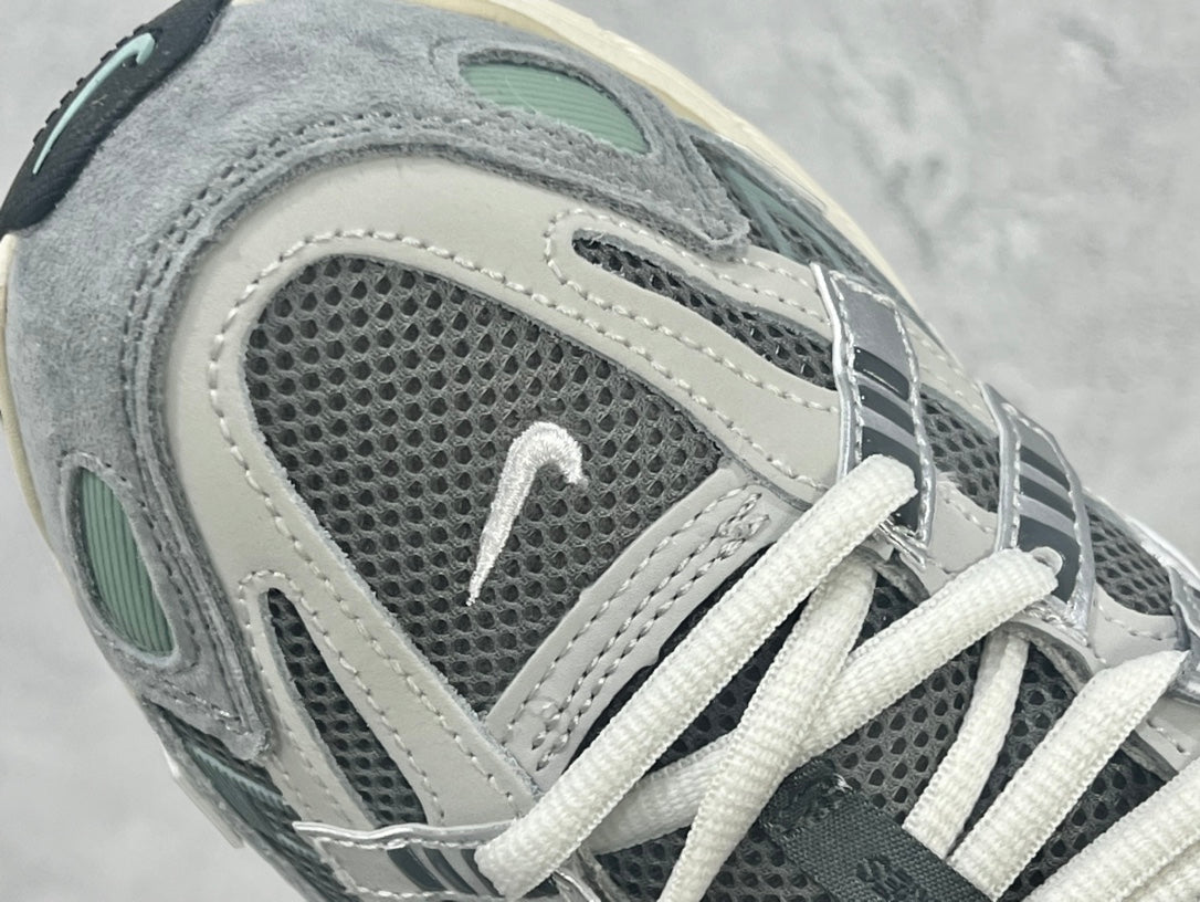 Nike P-6000  Beige/Grey