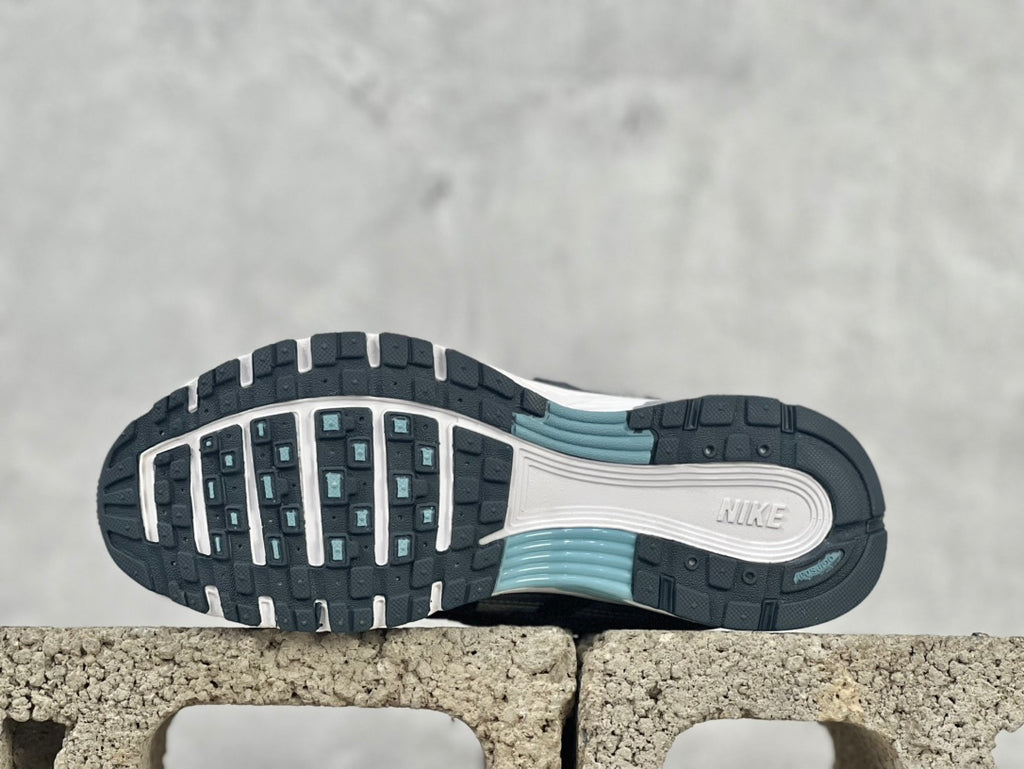 Nike P-6000 Armory Navy Flat Silver