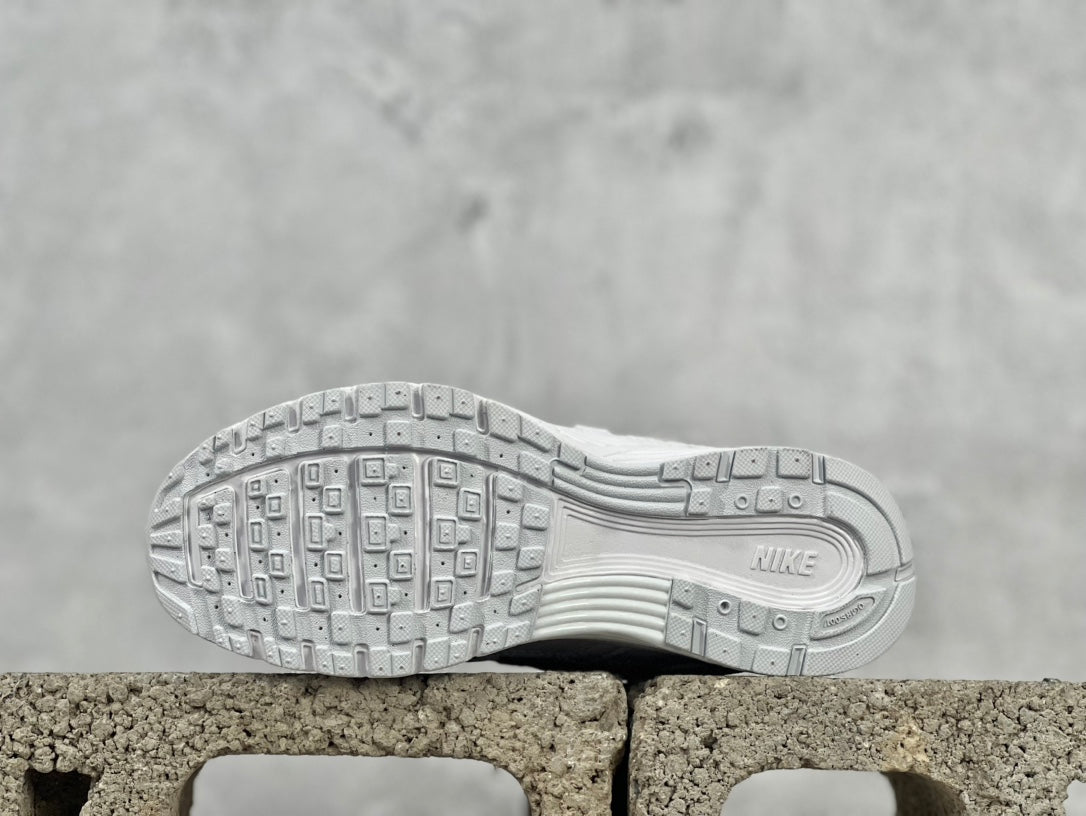 Nike P 6000 SE Light Soft Pink