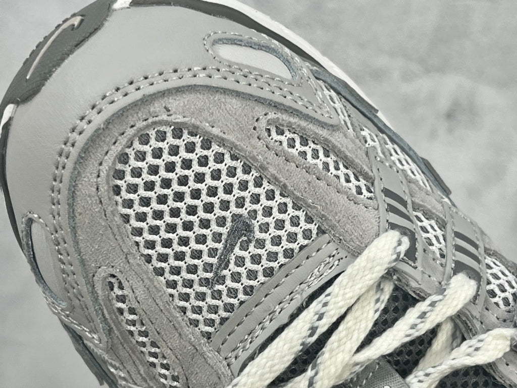 Nike P-6000 Earth Brown Light Bone White