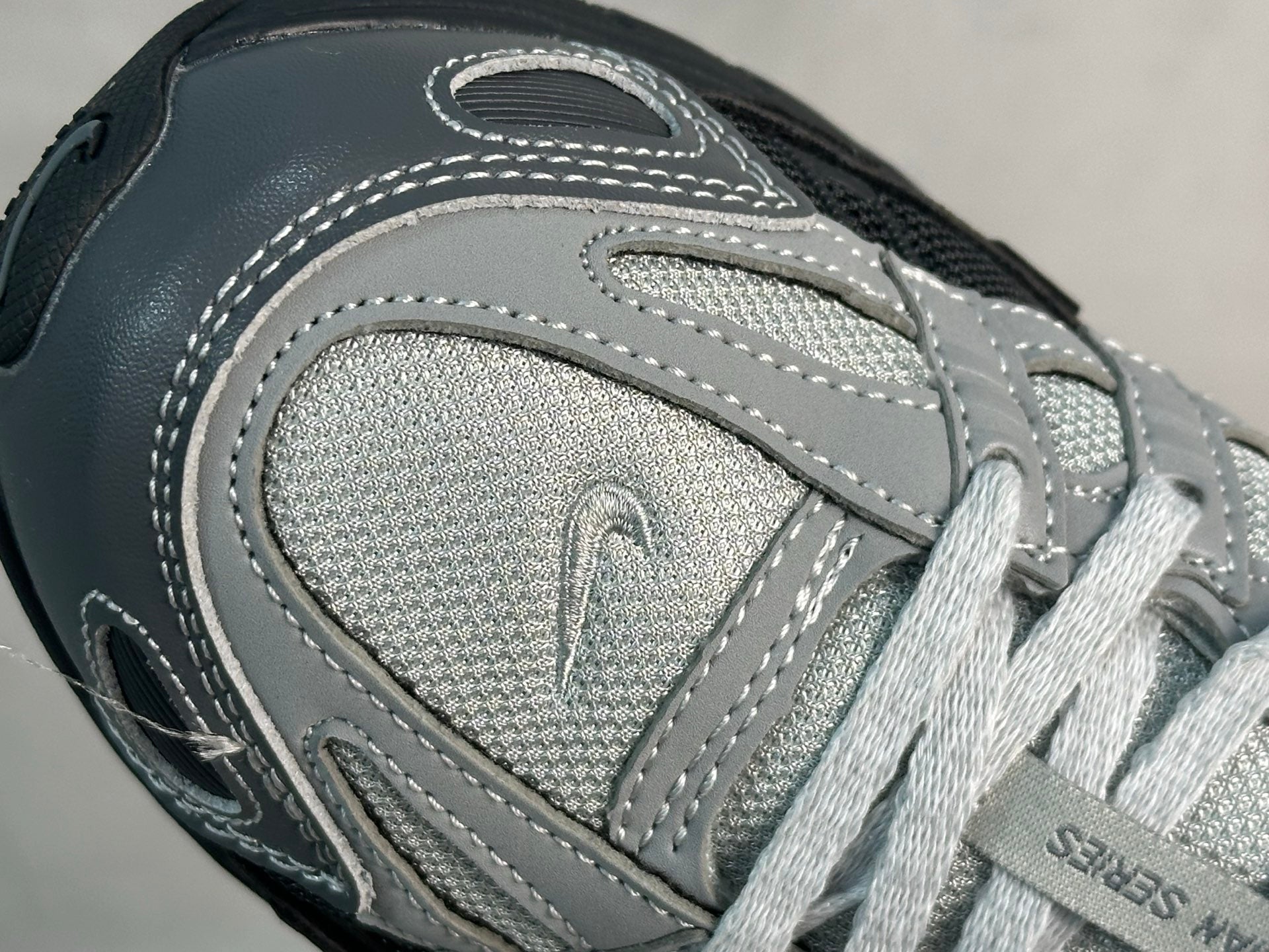 NIKE P-6000'Smoke Grey