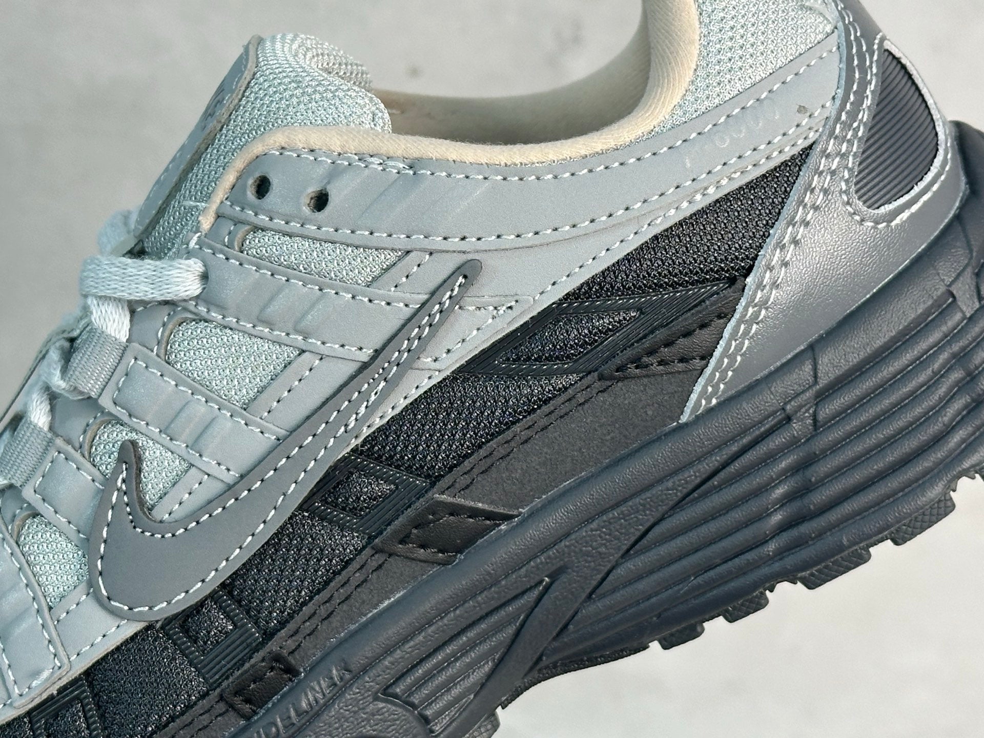 NIKE P-6000'Smoke Grey
