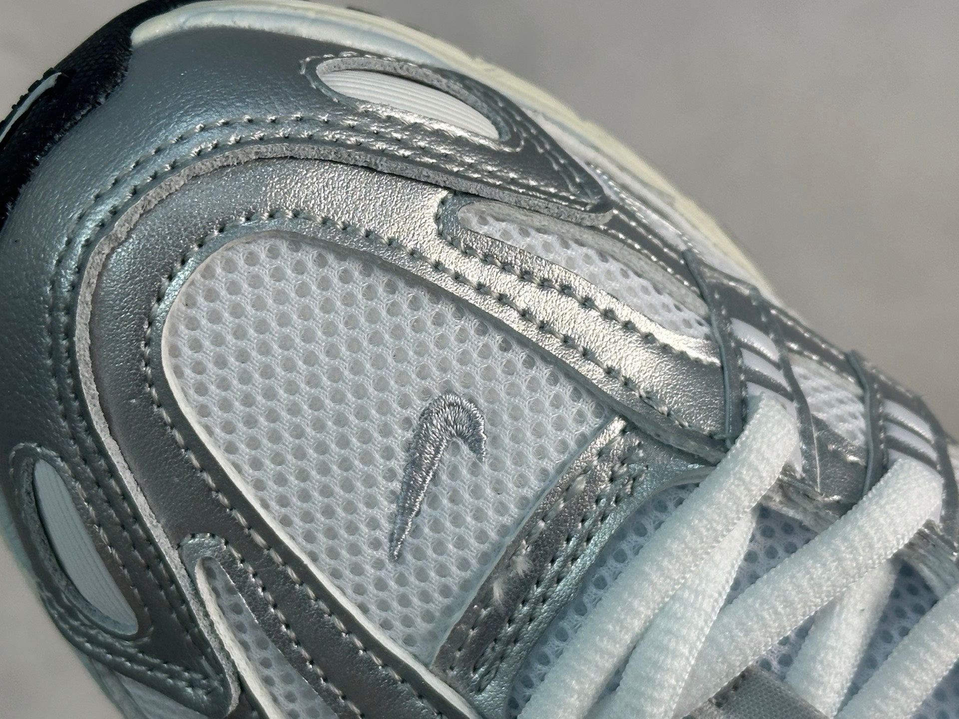 Nike P-6000 White Blue Tint Sail Metallic Silver